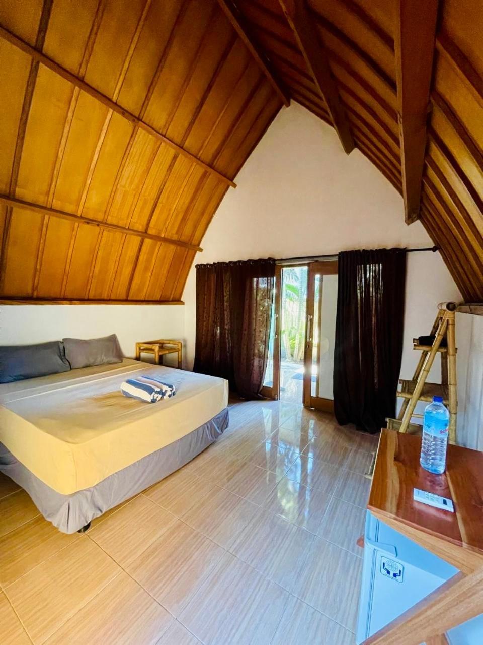 Lagom Guest House 길리 아이르 외부 사진