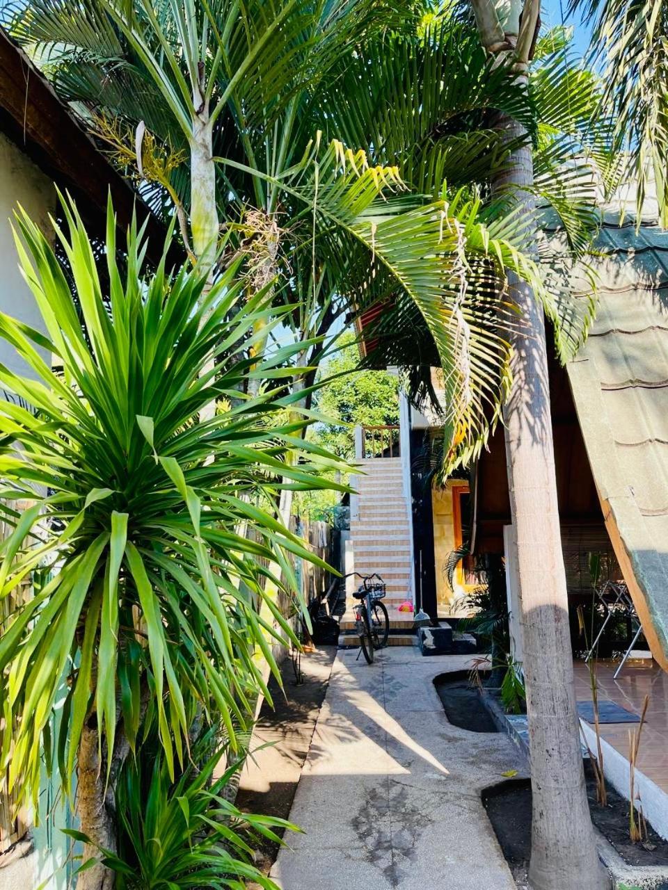 Lagom Guest House 길리 아이르 외부 사진